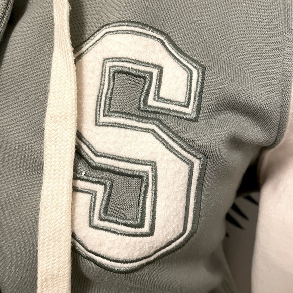 CANADA GEAR Varsity Jacket - Picture 7 of 10